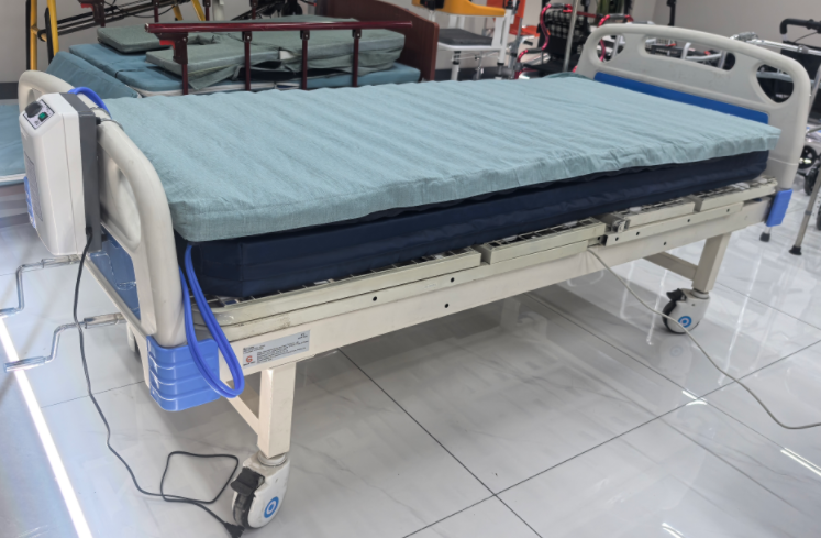 medical bed mattress with removable covers
