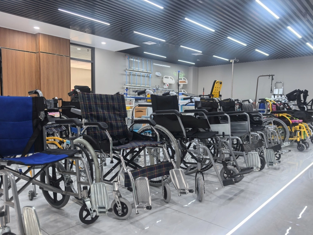 Manual Wheelchairs For Sale: Standard, Custom & Tilt-In-Space Models Manual Wheelchairs For Sale: Standard, Custom & Tilt-In-Space Models.webp