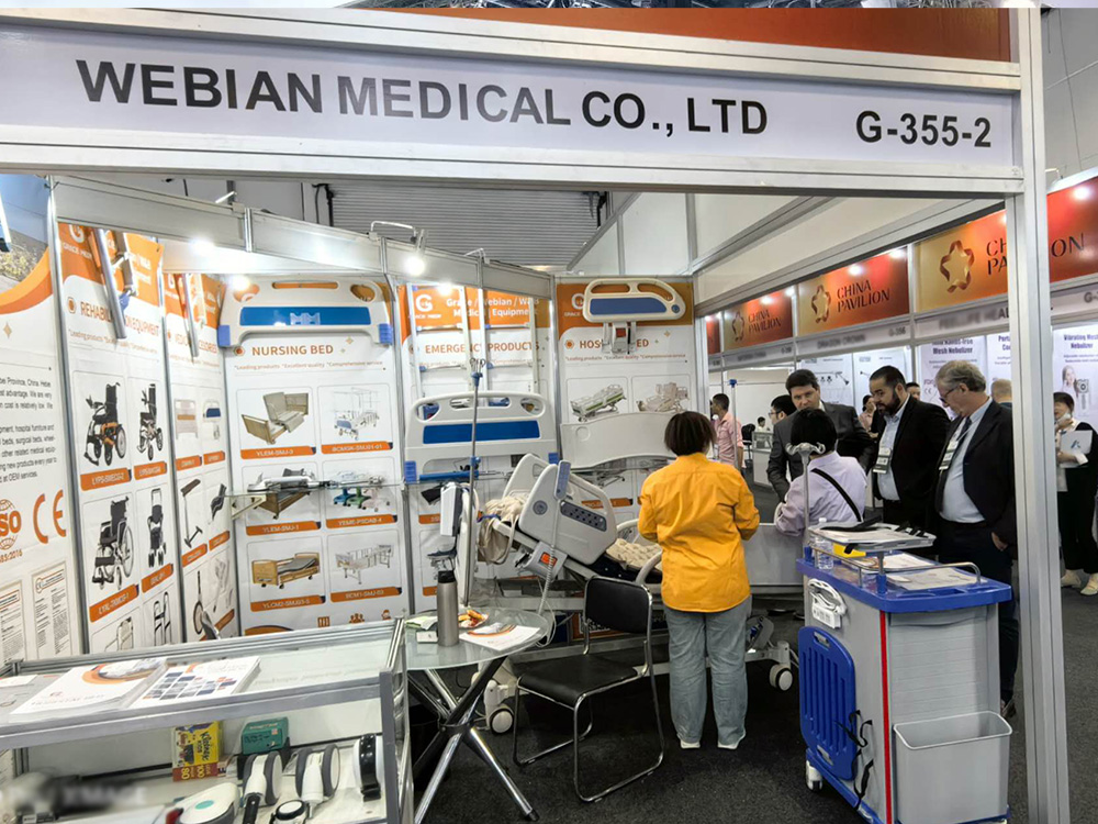 manual hospital bed supplier in Mexico(medical exhibition)