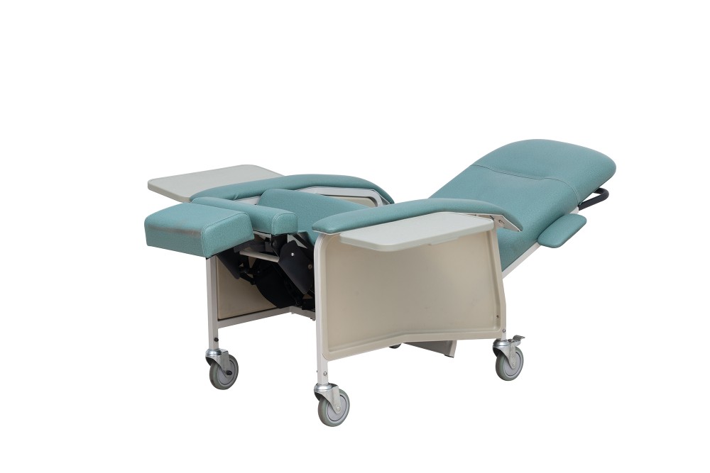 hospital reclining chairs.jpg