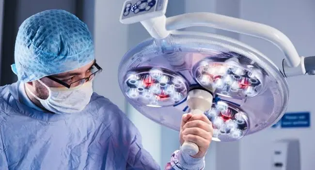 Surgical Light Uses.webp