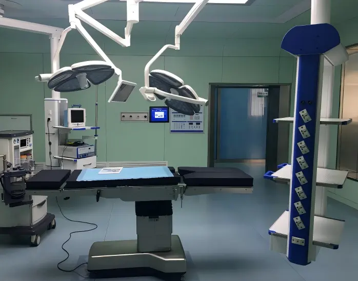 global surgical table market and modern operating room equipment.webp