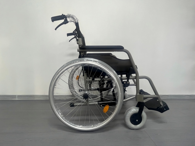 manual wheelchair.jpg